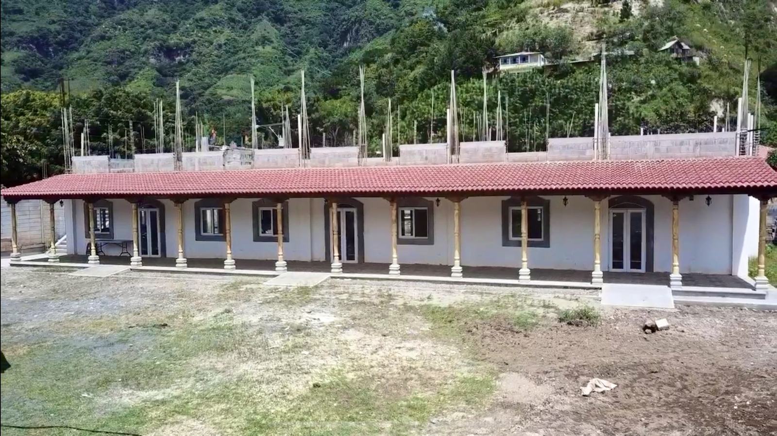 More Building Contruction Aleluya