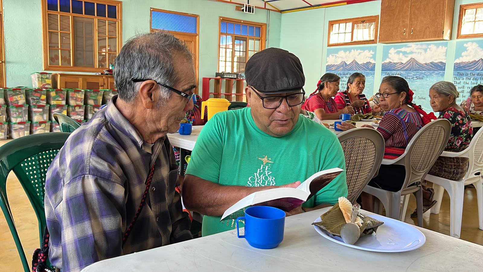 Reading together aleluya